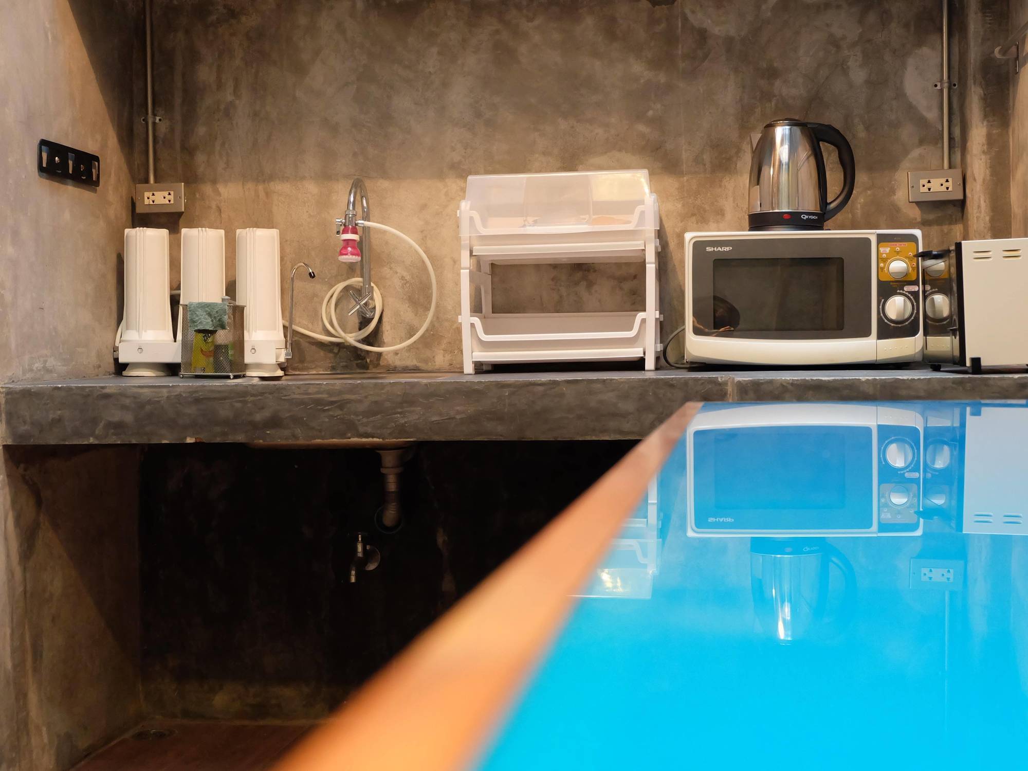 Tiny Hostel Bangkok Exteriör bild